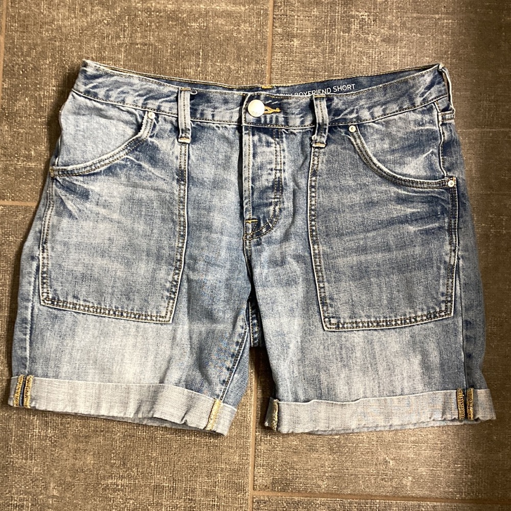Gap Women’s Denim Jean Shorts Size 6 Boyfriend Style